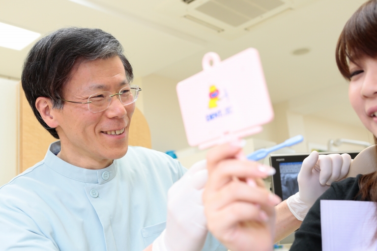 お子さまから大人まで。虫歯も歯周病も予防歯科でキレイな歯に。